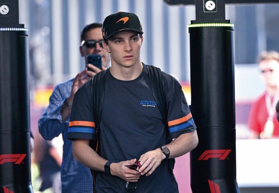 他正在迅速 他正在迅速