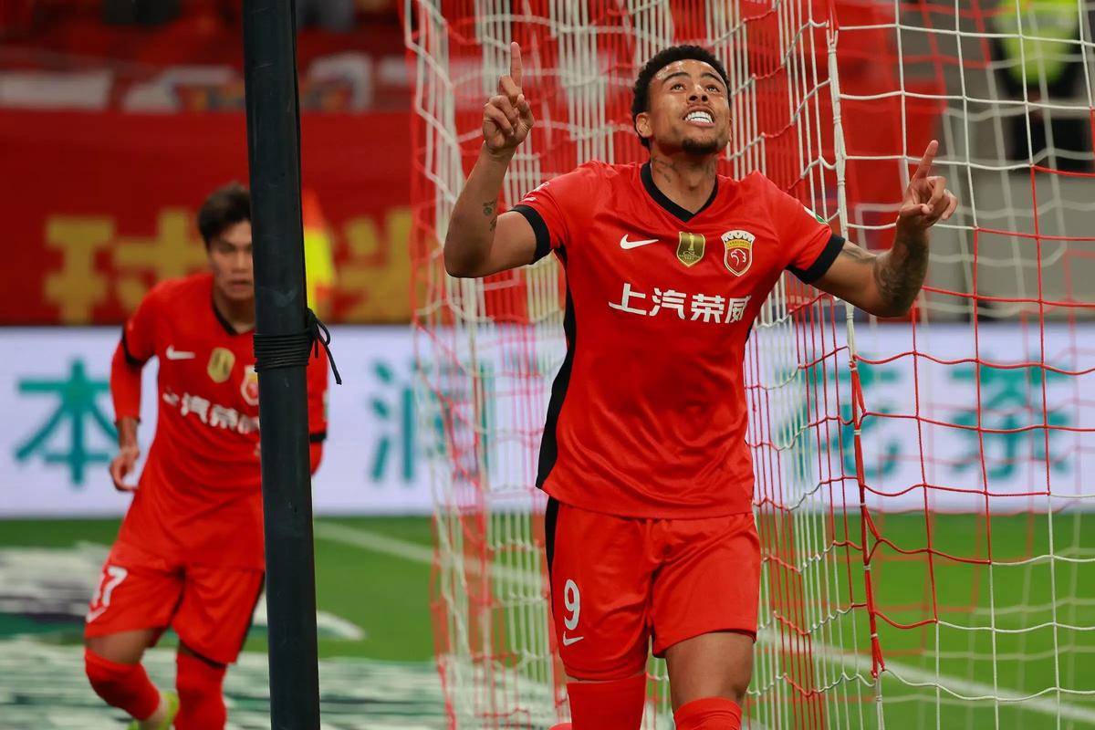 月底与广岛 月底与广岛